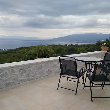 Villa Magda's House Mikrá Mandínia